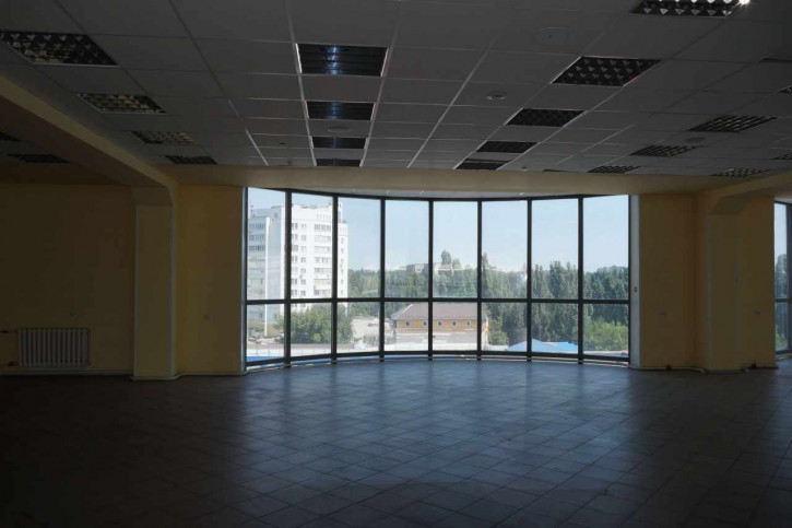 Торговое помещение Ул. космонавтов, д. 98