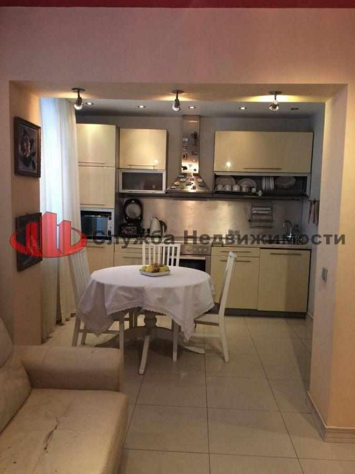 3-комн квартира Ул. красина,58