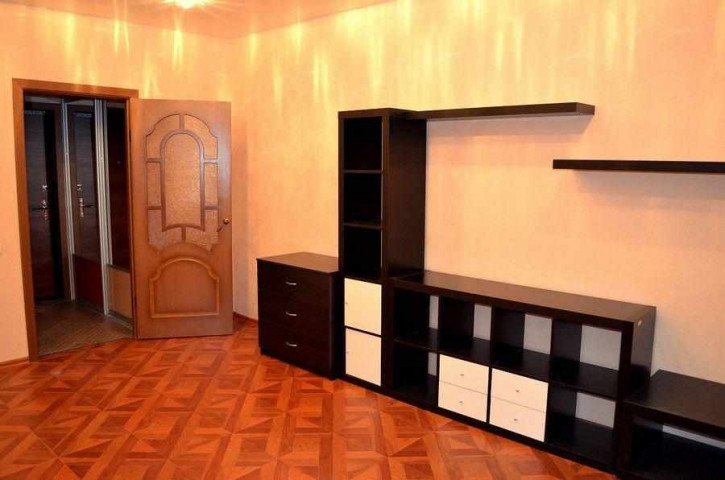 1-комн квартира Ул. толстого,56