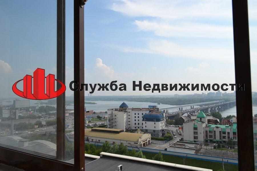 Купить квартиру за 6 350 000 рублей на Ул. зыряновская,55