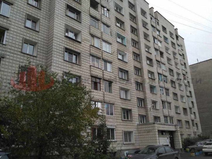 2-комн квартира Ул. крылова,64б
