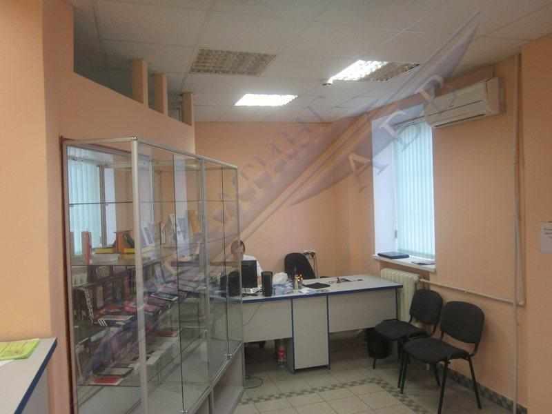 Купить офис, помещение под офис за 4 500 000 рублей на г.Астрахань, Кировский р-он, на пересечении ул. М. Джалиля и Бабушкина