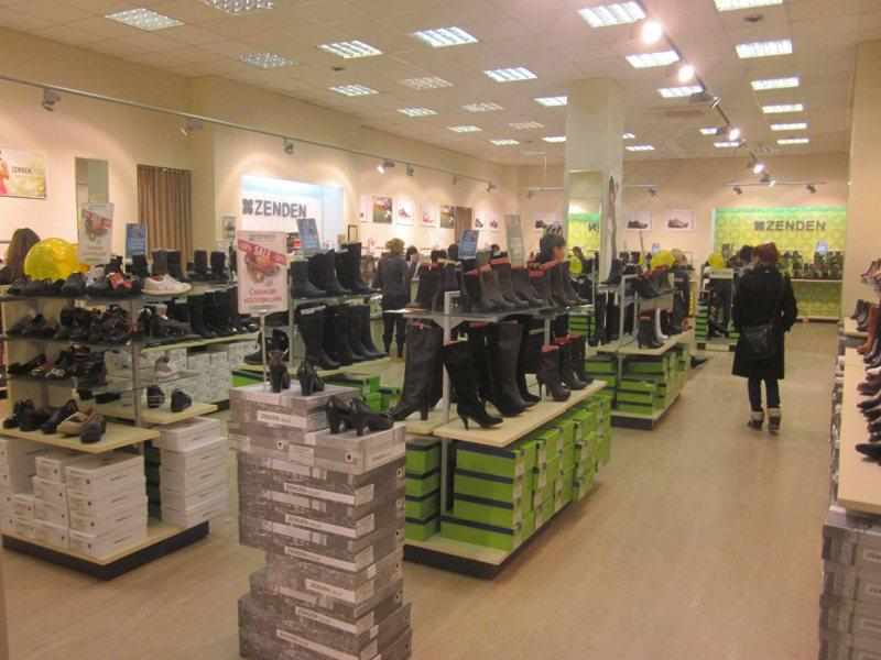 Сдать торговое помещение за 63 000 рублей на г. Астрахань, ул. Свердлова, 22
