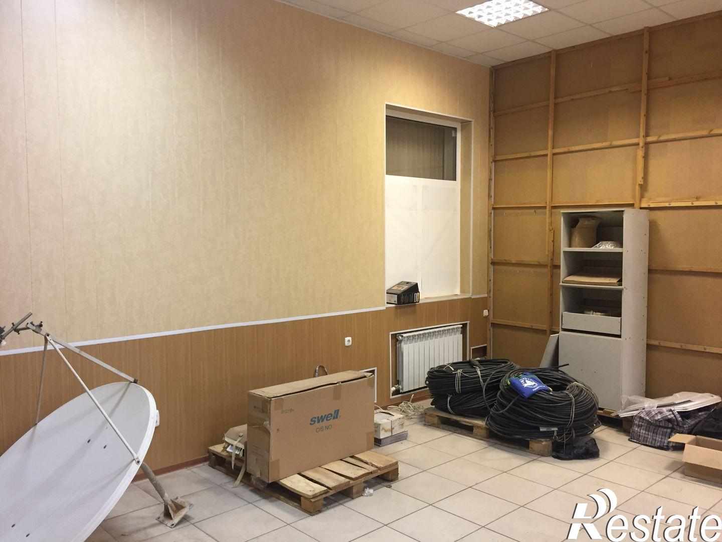 Сдать складское помещение за 34 200 рублей на г. Астрахань, Советский р-н, ул. Набережная реки Царева 1