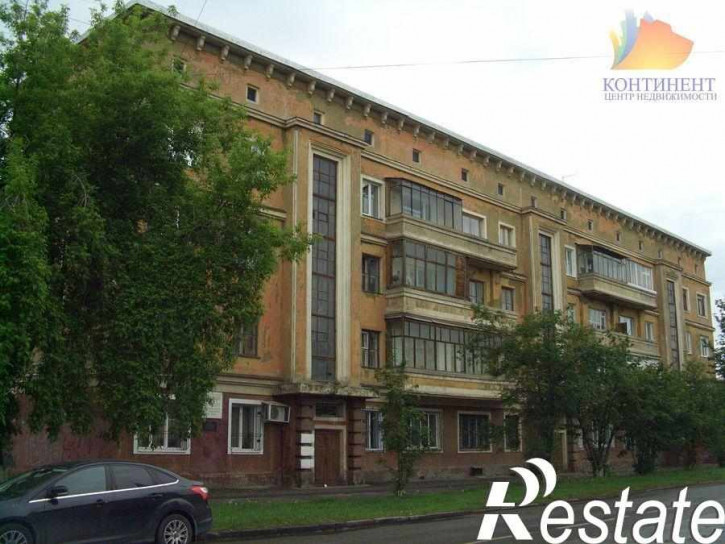 2-комн квартира Ул. черняховского,1