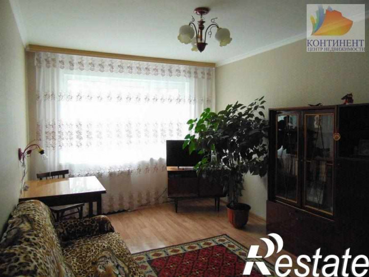 3-комн квартира Б-р комсомольский,11