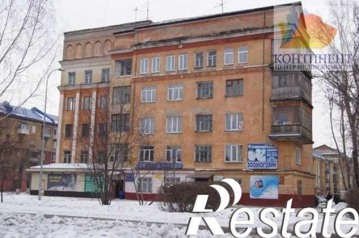 3-комн квартира Севостопольская,6