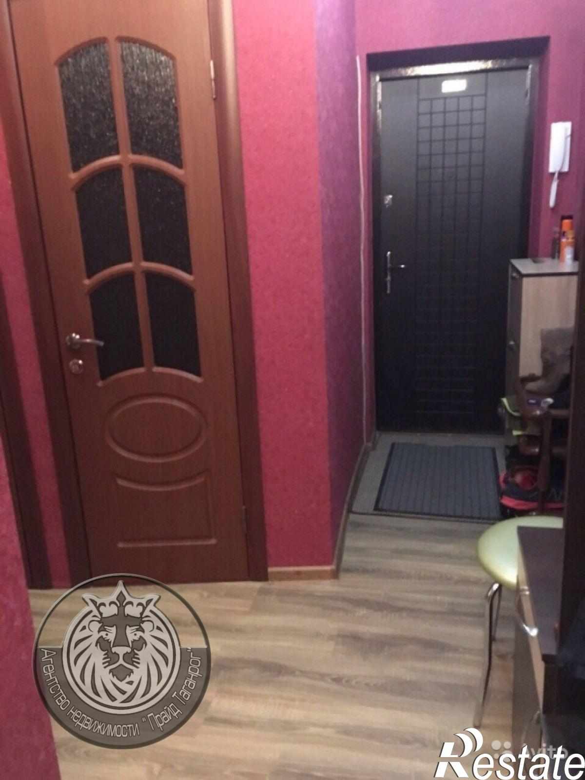 Купить квартиру за 2 300 000 рублей на Яблочкина ул, 8, корпус 1