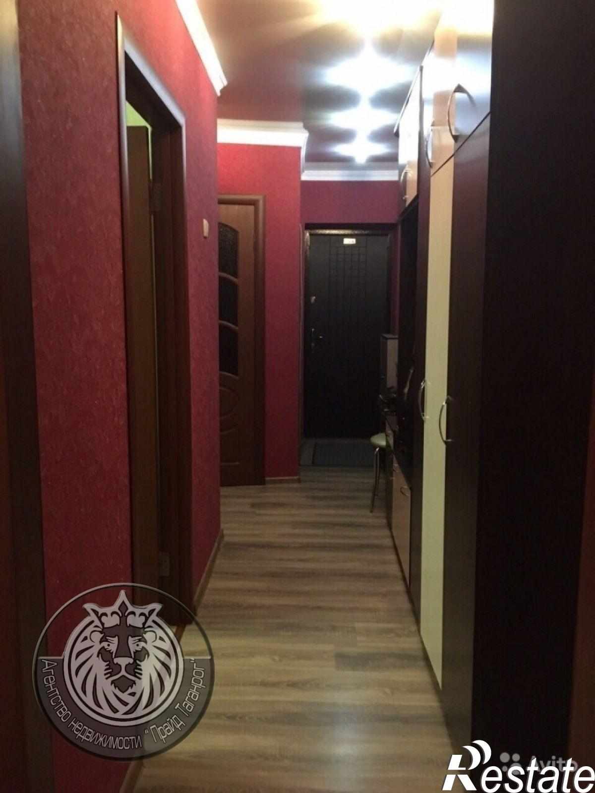 Купить квартиру за 2 300 000 рублей на Яблочкина ул, 8, корпус 1