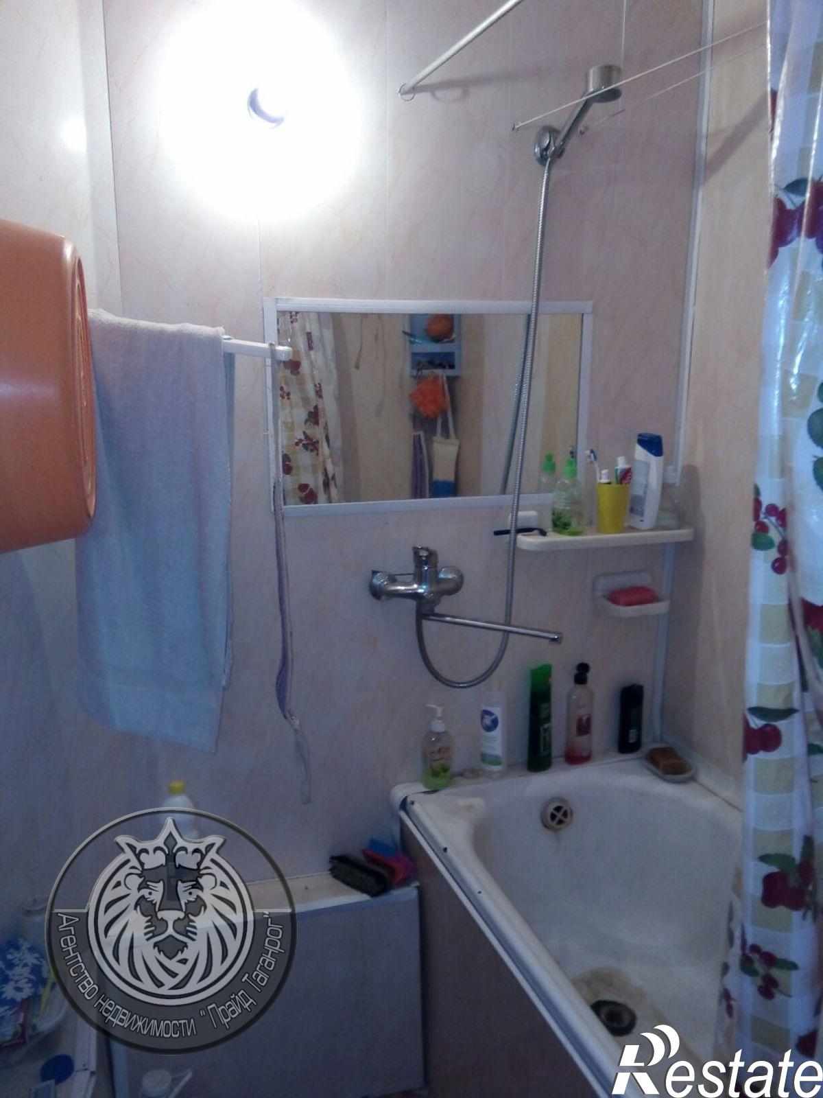 Купить квартиру за 1 400 000 рублей на Морозова ул, 4, корпус 2