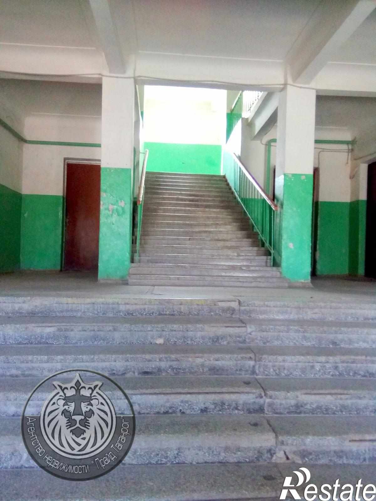 Купить квартиру за 1 950 000 рублей на Петровская ул, 87