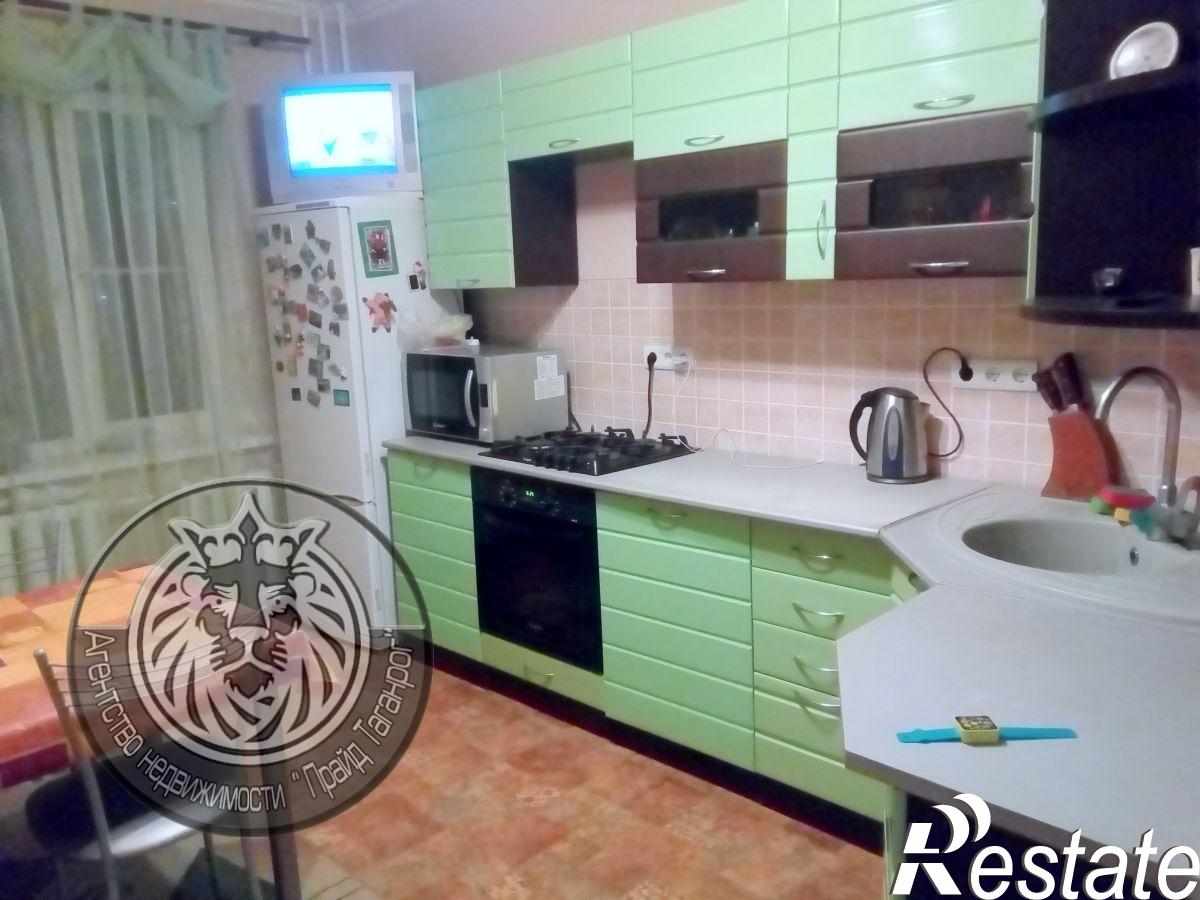 Купить квартиру за 2 500 000 рублей на Мариупольское Шоссе ул, 27-2
