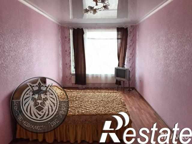 Купить квартиру за 2 700 000 рублей на Адмирала Крюйса ул, 2