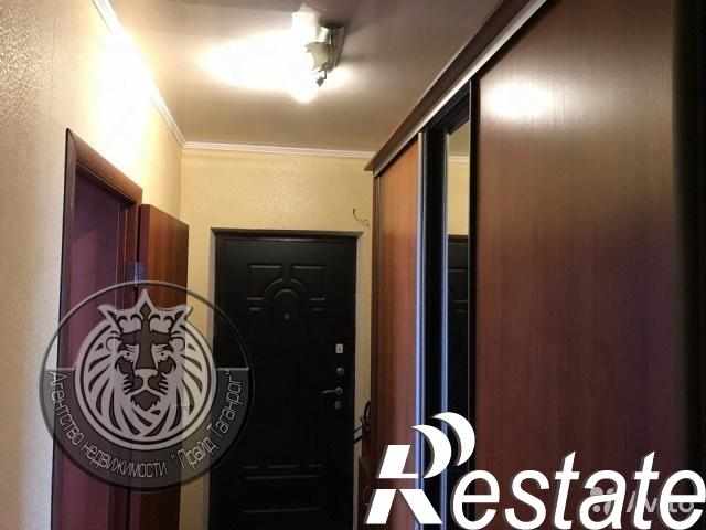 Купить квартиру за 2 700 000 рублей на Адмирала Крюйса ул, 2