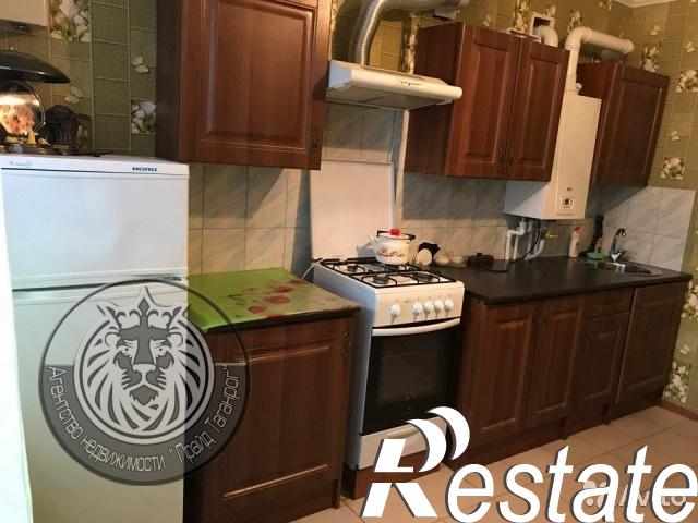 Купить квартиру за 2 700 000 рублей на Адмирала Крюйса ул, 2