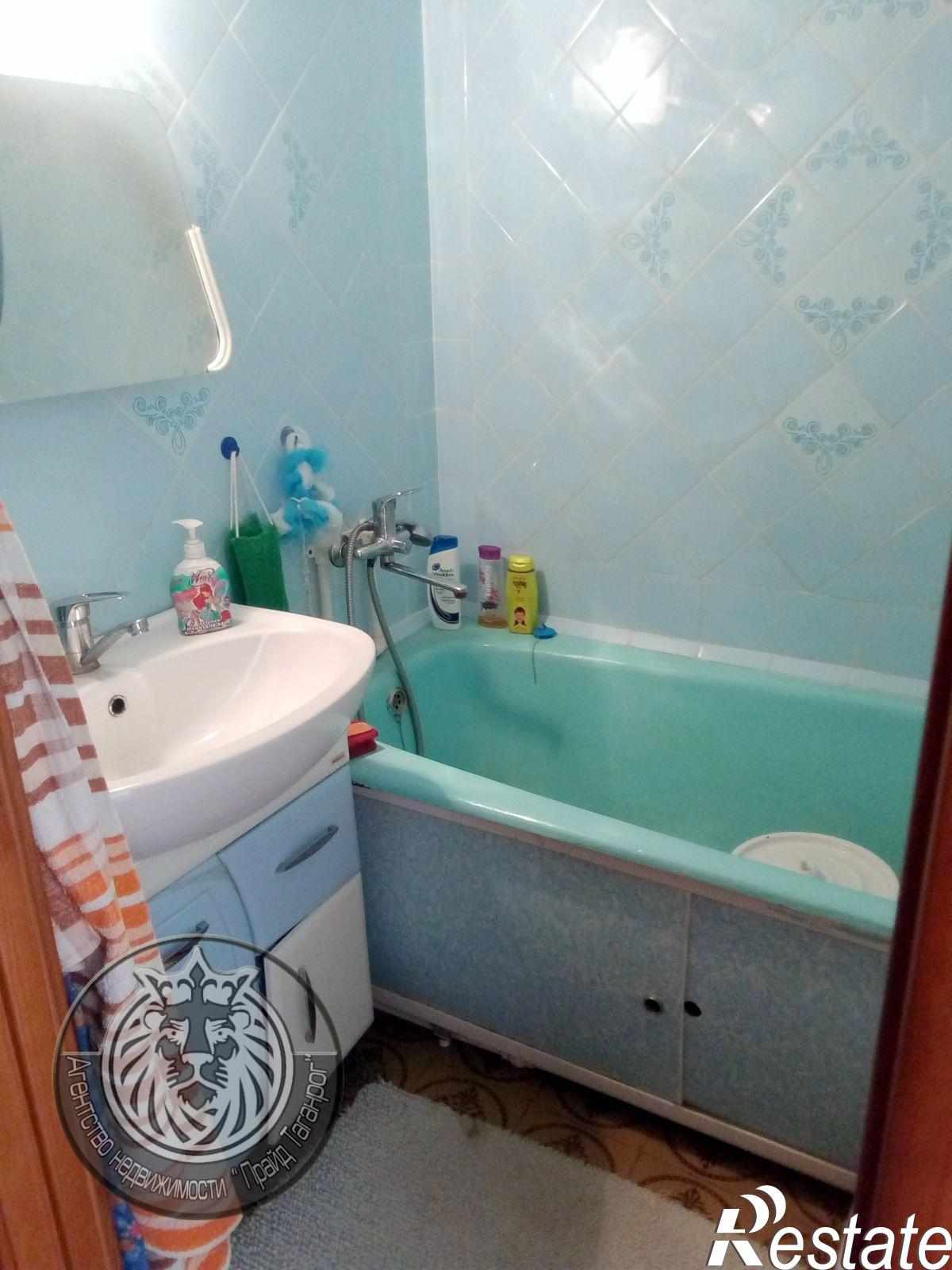 Купить квартиру за 2 500 000 рублей на Сергея Шило ул, 186/1