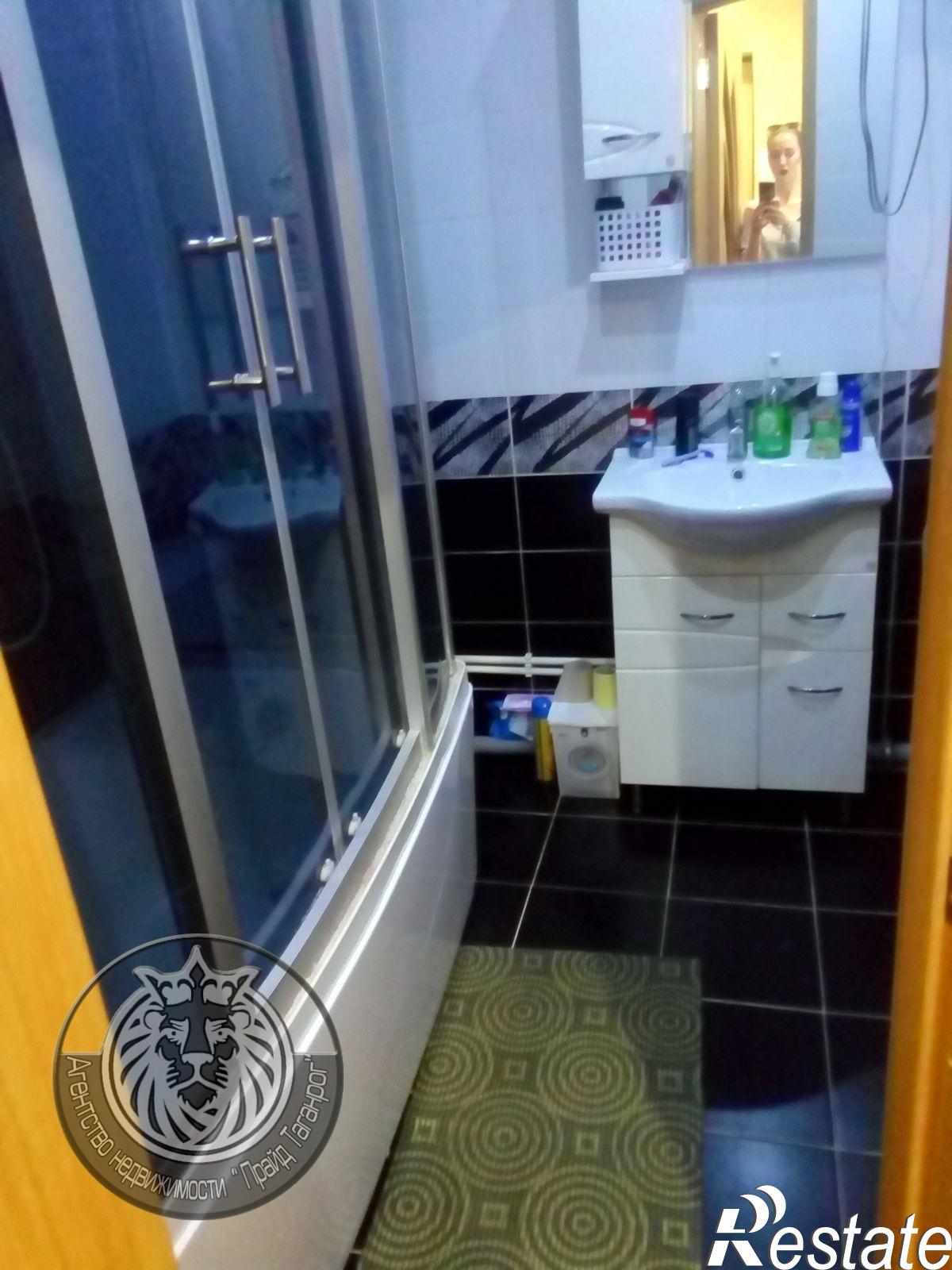 Купить квартиру за 1 650 000 рублей на Нестерова ул, 19