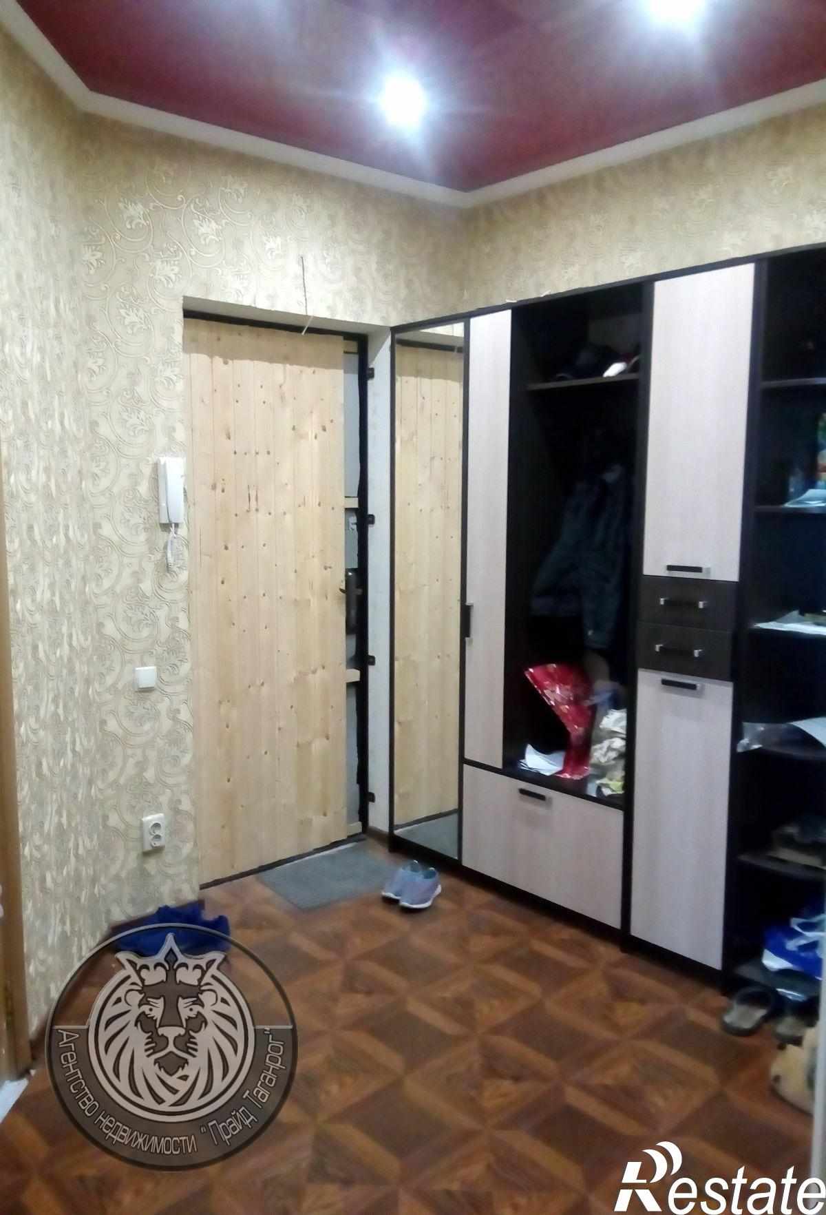 Купить квартиру за 1 650 000 рублей на Нестерова ул, 19