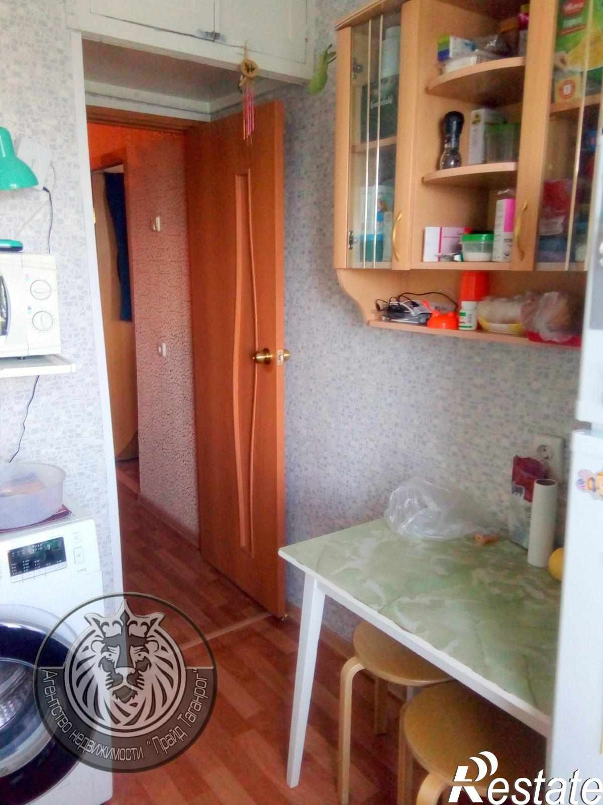 Купить квартиру за 1 000 000 рублей на Театральная ул, 32