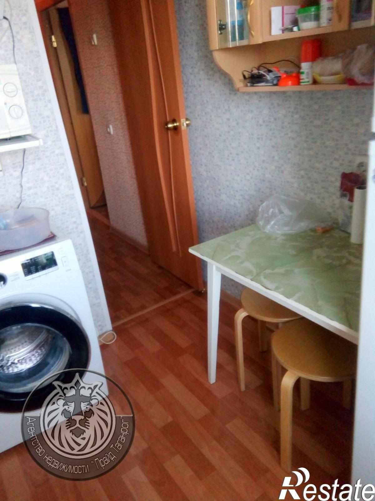 Купить квартиру за 1 000 000 рублей на Театральная ул, 32