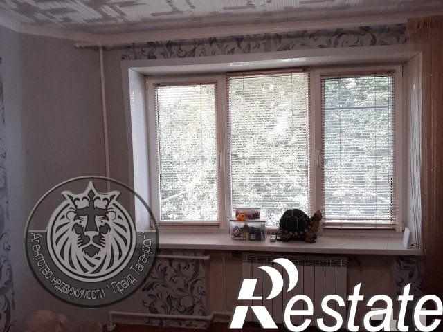 Купить квартиру за 800 000 рублей на Таганрог, Ростовская область, улица Толбухина, 1