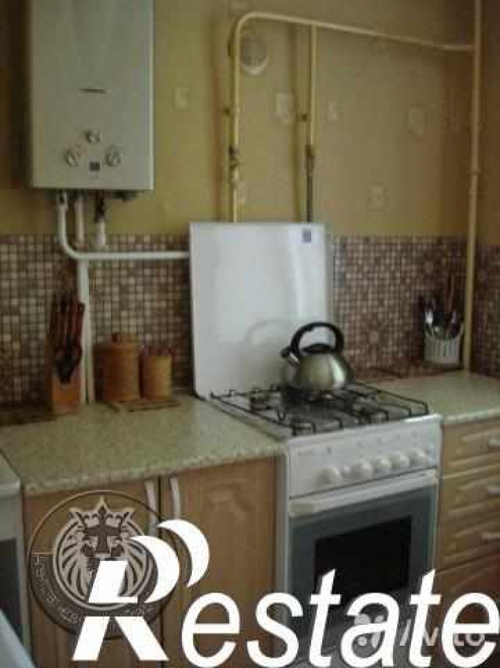 2-комн квартира Дзержинского ул, 175