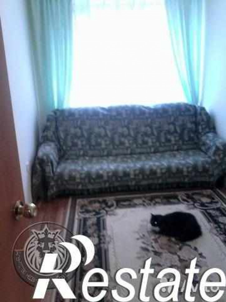 3-комн квартира Адмирала Крюйса ул, 23