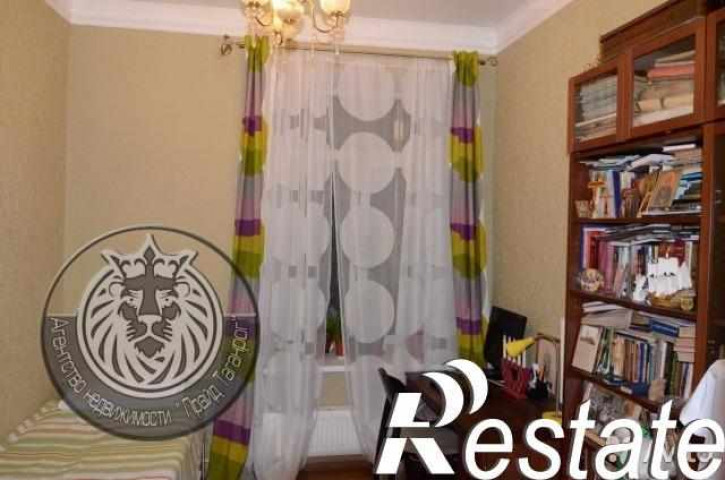 3-комн квартира Петровская ул, 42