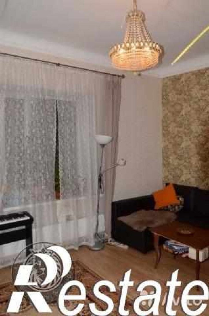 3-комн квартира Петровская ул, 42
