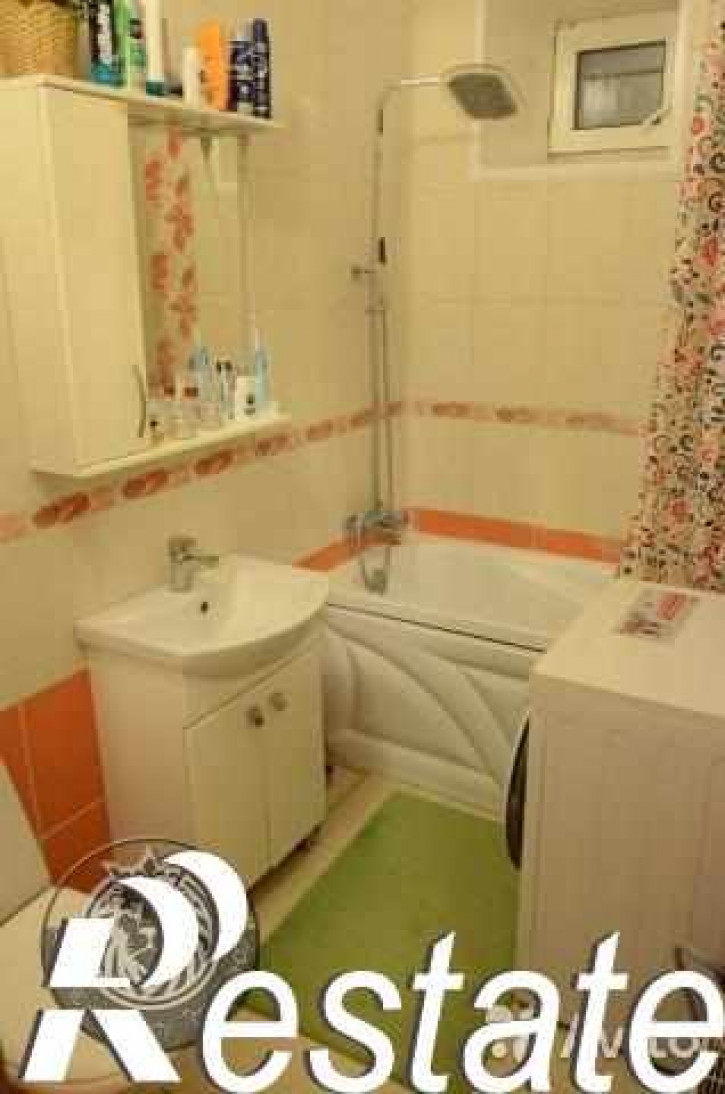 3-комн квартира Петровская ул, 42