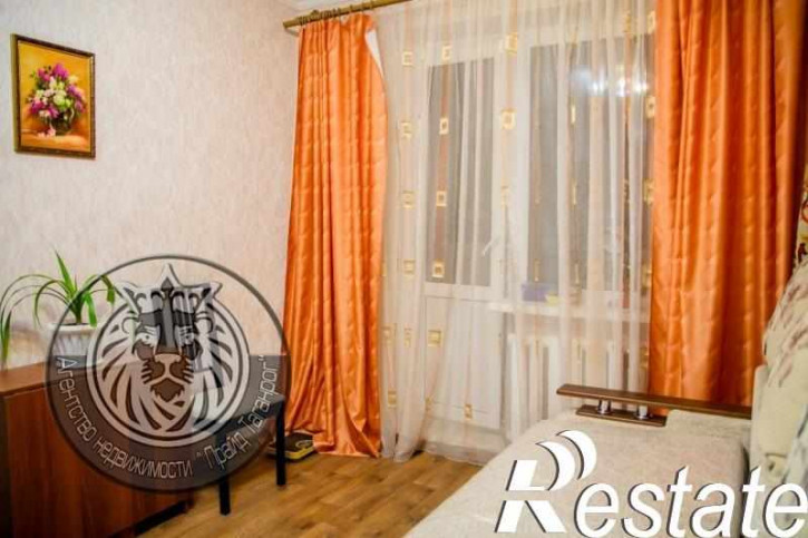 3-комн квартира Чехова ул, 336