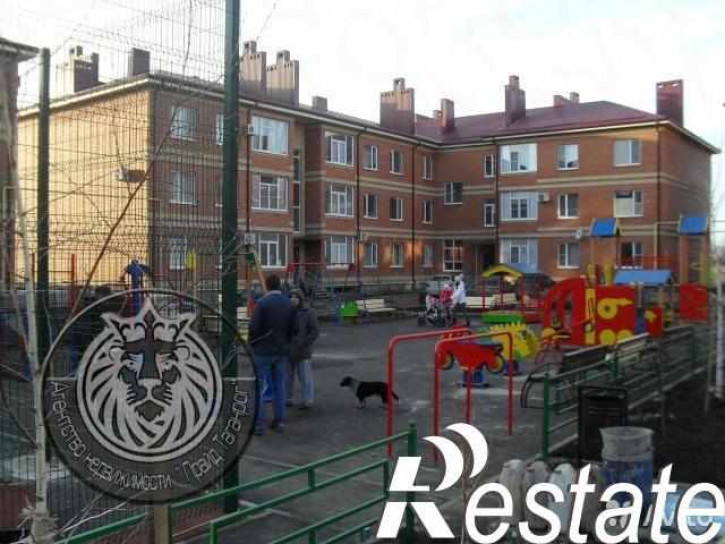2-комн квартира Новый 15-й пер, 79