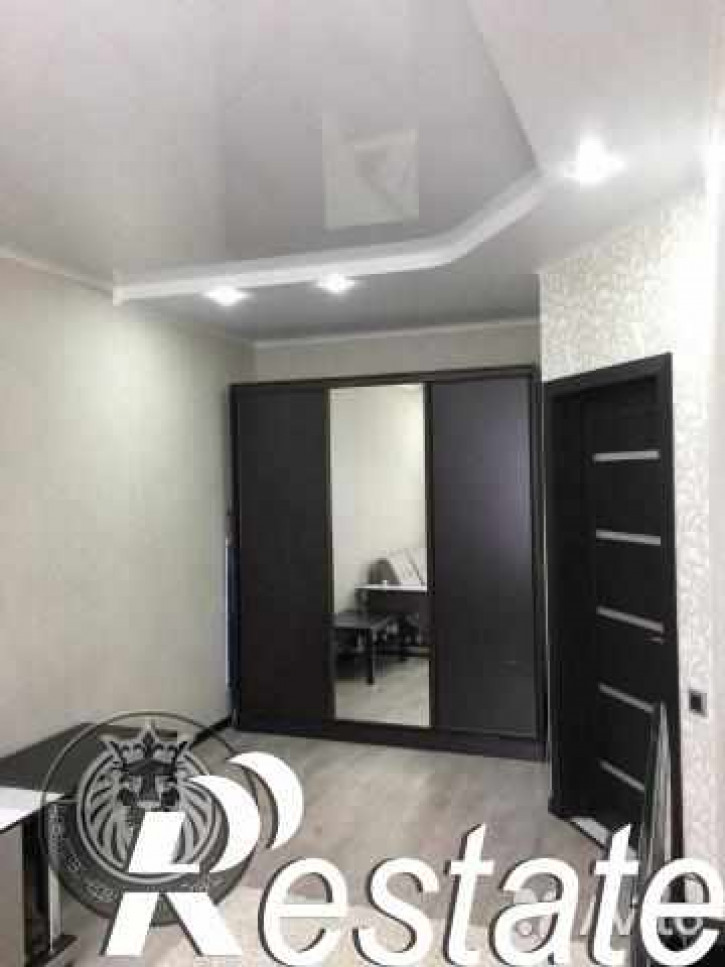 1-комн квартира Нестерова ул, 25