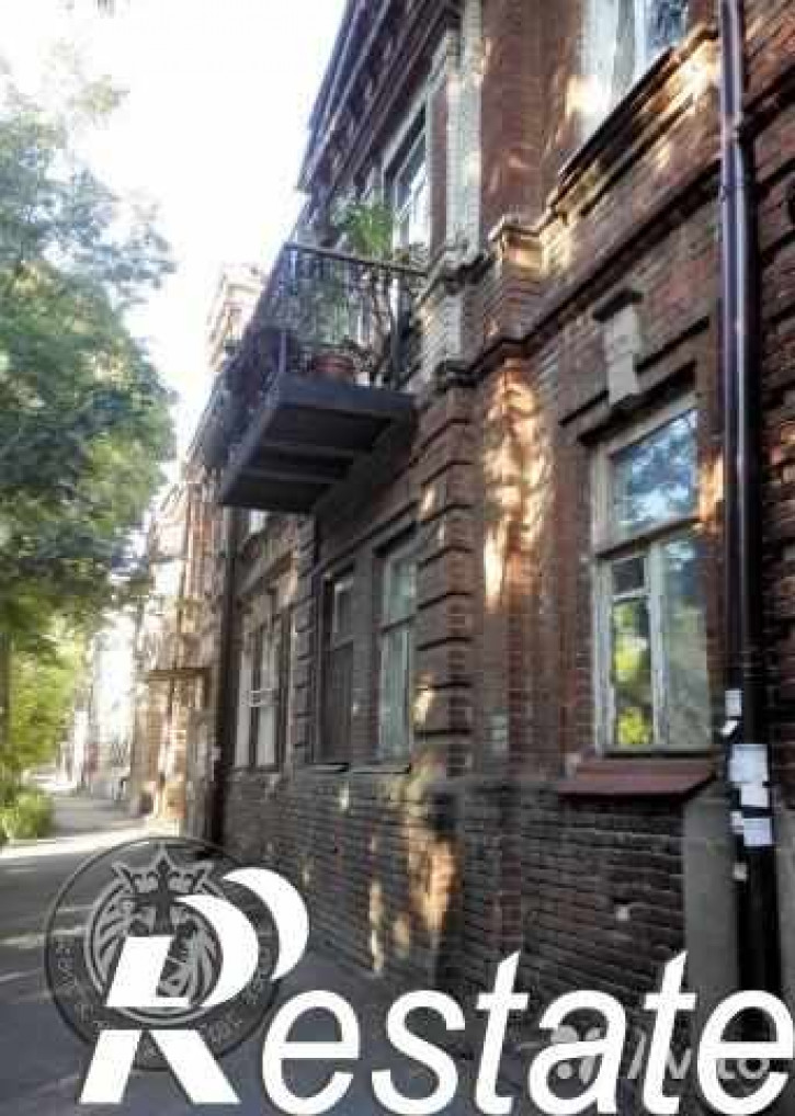 2-комн квартира Чехова ул, 103