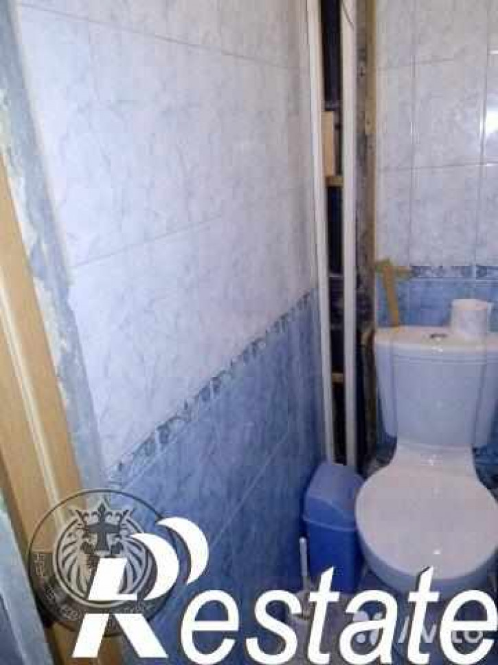 2-комн квартира Октябрьская пл, 2
