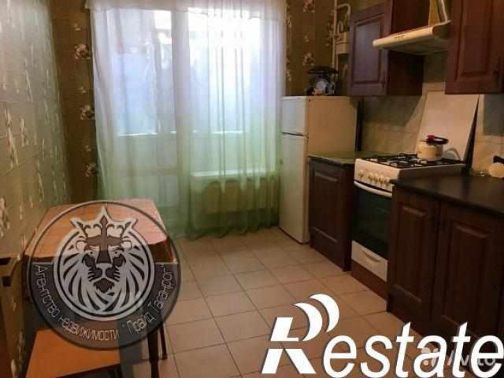 2-комн квартира Адмирала Крюйса ул, 2