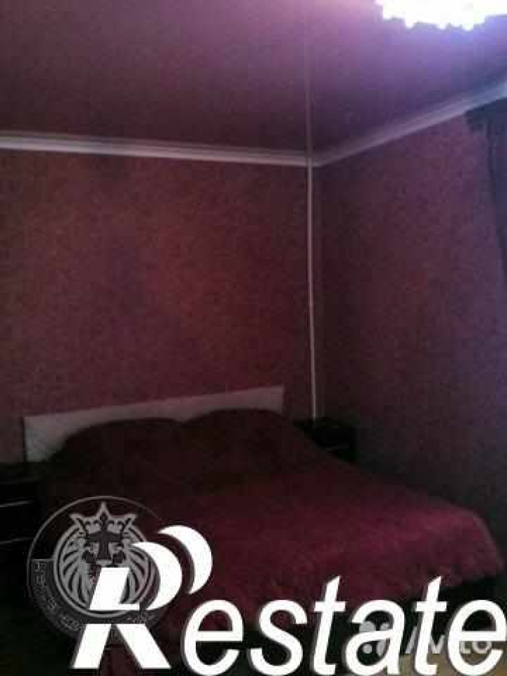 3-комн квартира Комарова ул, 7
