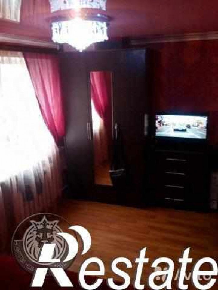 3-комн квартира Комарова ул, 7