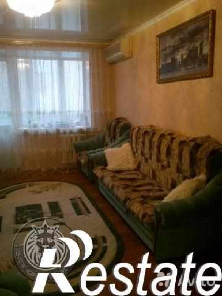 3-комн квартира Комарова ул, 7