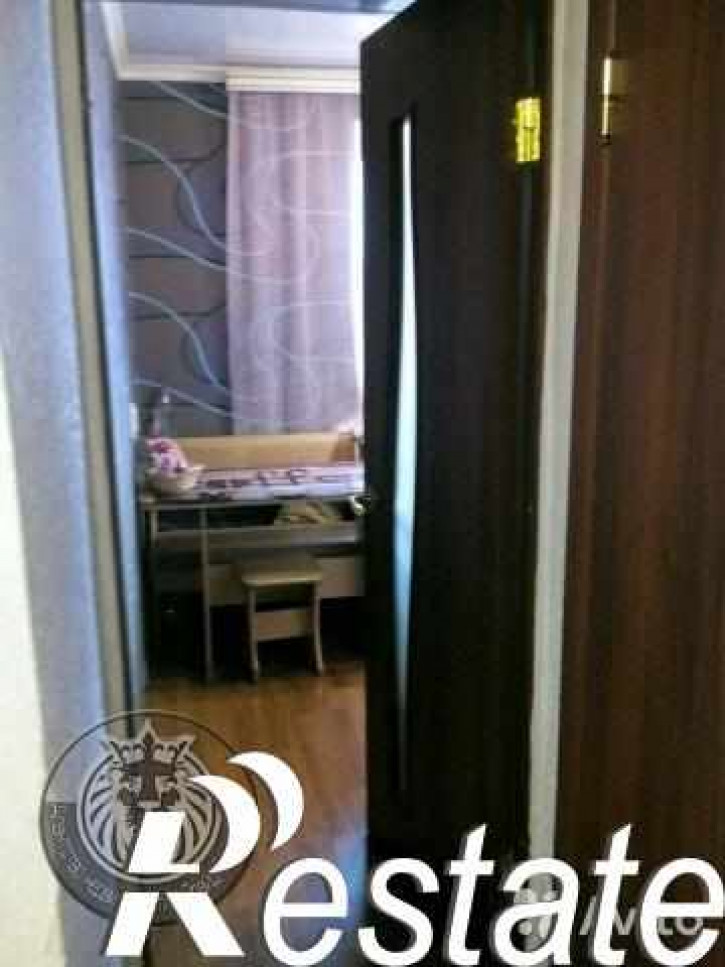 3-комн квартира Комарова ул, 7