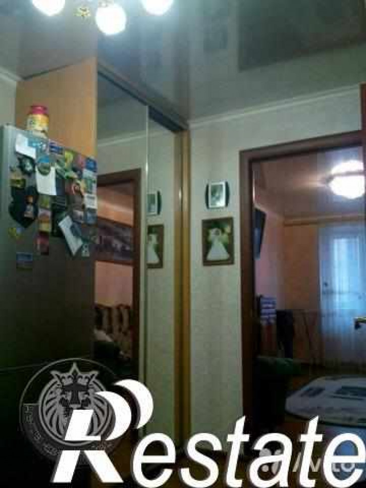 3-комн квартира Комарова ул, 7