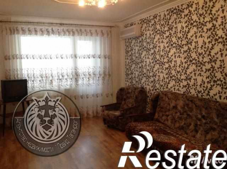 3-комн квартира Чехова ул, 340