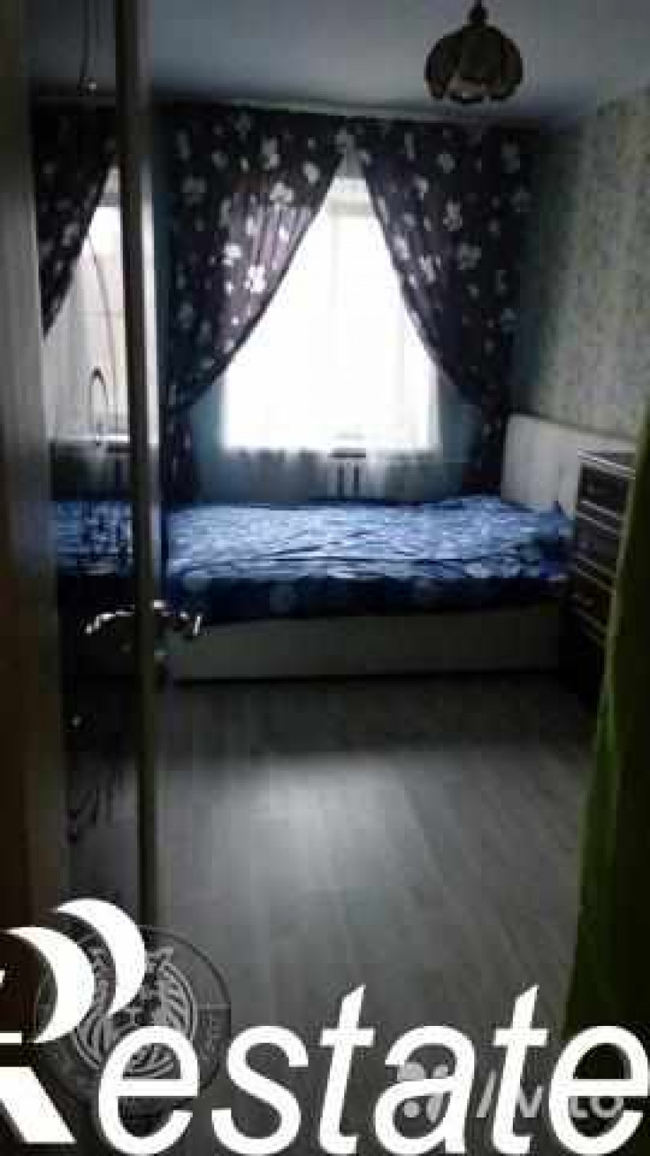 3-комн квартира Комсомольский Спуск ул, 2А