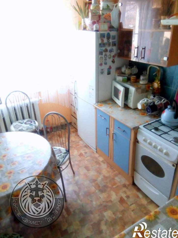 2-комн квартира Виноградная ул, 67