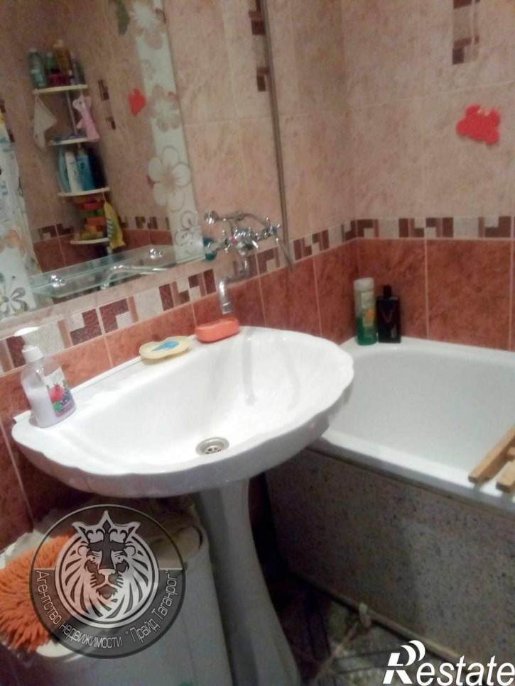 2-комн квартира Виноградная ул, 67