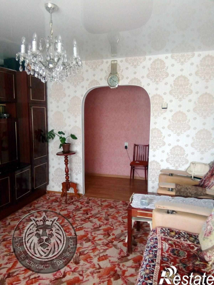 3-комн квартира Сергея Шило ул, 186/1