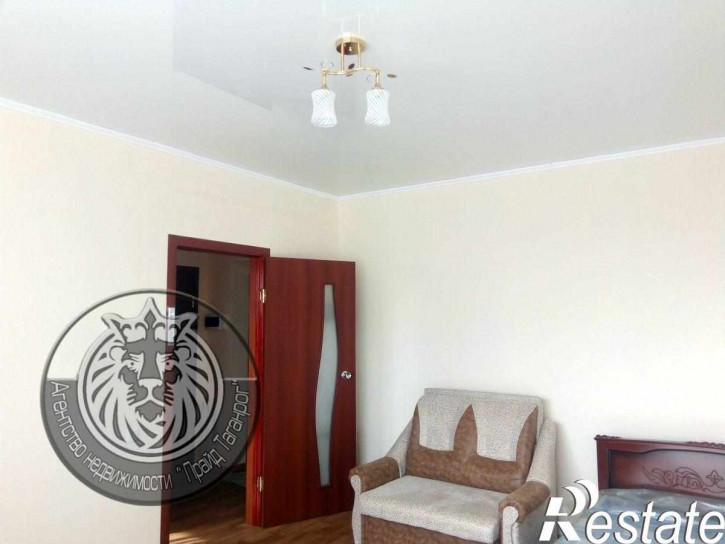 1-комн квартира Нестерова ул, 25
