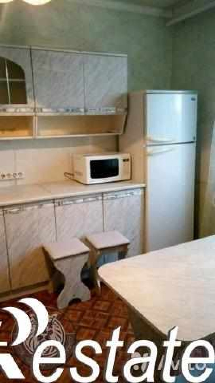 2-комн квартира Чехова ул, 324 Б