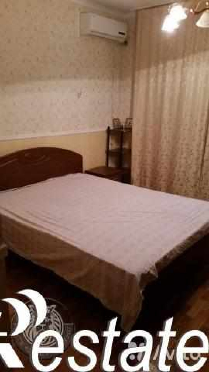 2-комн квартира Мариупольское Шоссе ул, 27/2