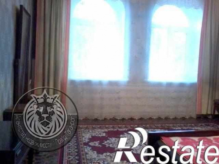 2-комн квартира Социалистическая ул, 7/2